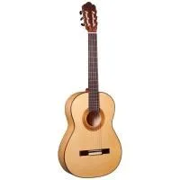 ALTAMIRA Torres Гитара классическая размера 4/4, с чехлом в комплекте