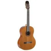 Admira Granada Гитара классическая, цвет натуральный