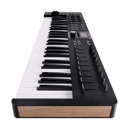 Arturia KeyLab Essential 49 mk3 Black MIDI клавиатура, 49 клавиш, цвет чёрный