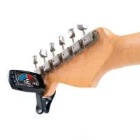 Cherub WMT-560 Тюнер-метроном на прищепке (хроматический, гитара, бас-гитара, укулеле)