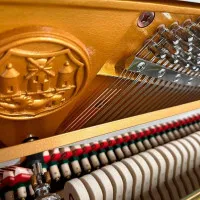 Ritmuller UP121RB(A112) Пианино акустическое, полированное, цвет белый