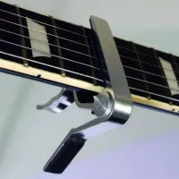 Alice A007D-A Каподастр для акустической гитары, металлический