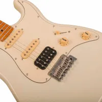 JET JS-400 OW Электрогитара, Stratocaster, 6 струн, цвет белый