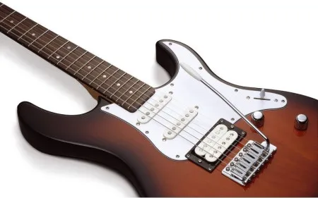 YAMAHA Pacifica 112V OVS: Old Violin Sunburst