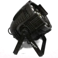 SOLISTA SILENT LED MULTIPAR ZOOM 2