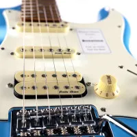 Bosstone SEG-04 BL Электрогитара, 6 струн, SSH, цвет синий