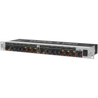 BEHRINGER CX3400 V2 Кроссовер активный