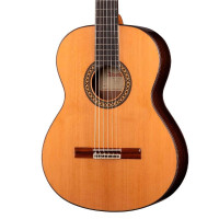 Alhambra 807-4P Classical Conservatory 4P Гитара классическая 4/4, фирменный чехол в комплекте